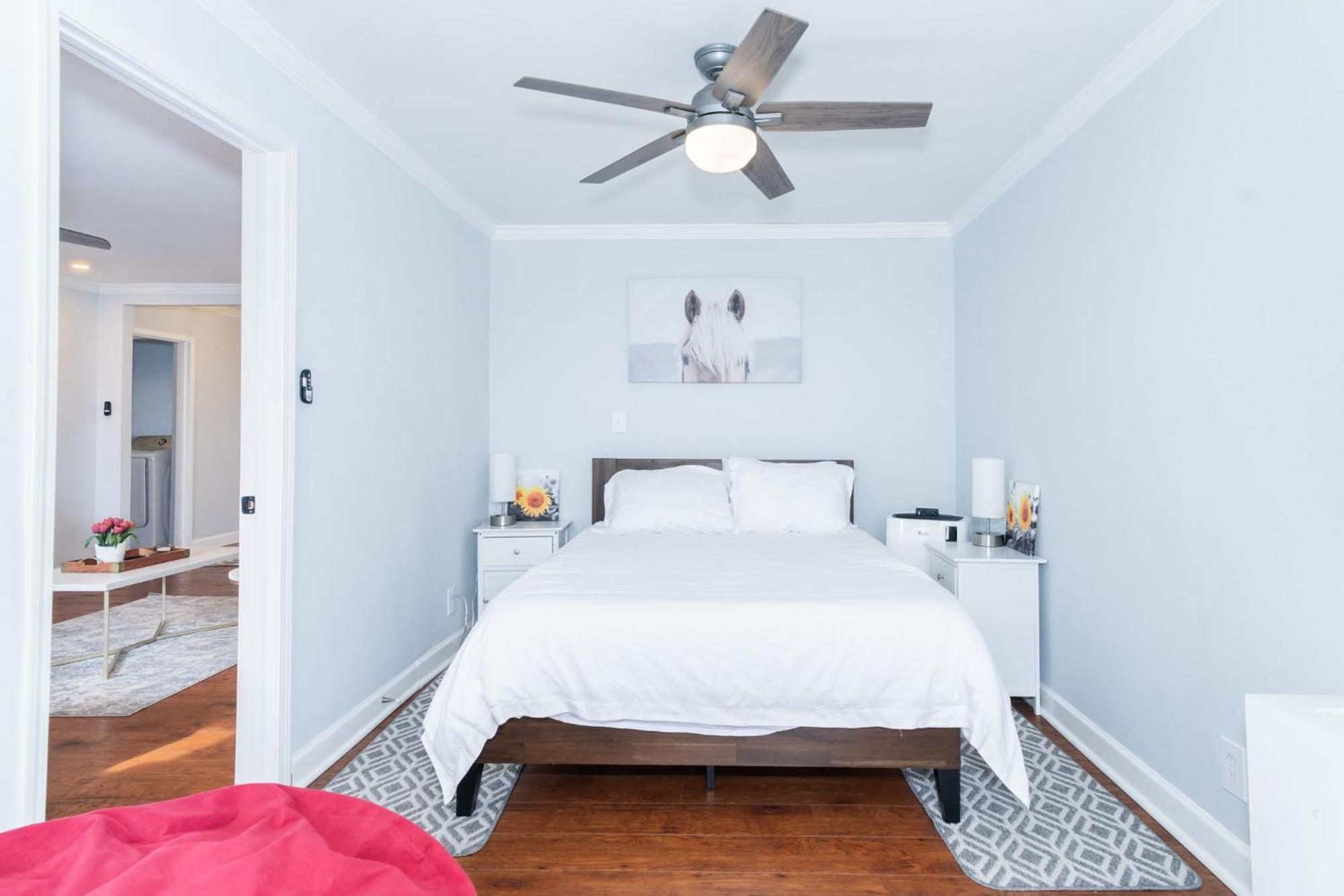 21Floor-Renovated 2Br,1Bath King And Queen Bed And Parking 애틀랜타 외부 사진
